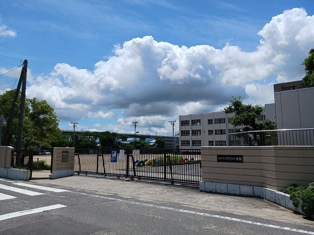 アンダンテＡの周辺|高松市立檀紙小学校さんまで1200m