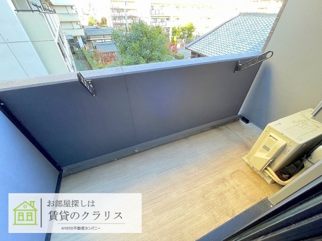 シャルム祇園三条のバルコニー