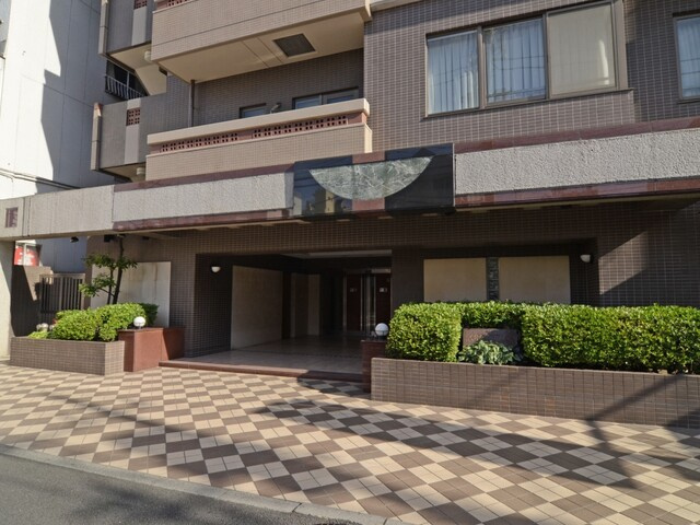 サンクタス大島のエントランス