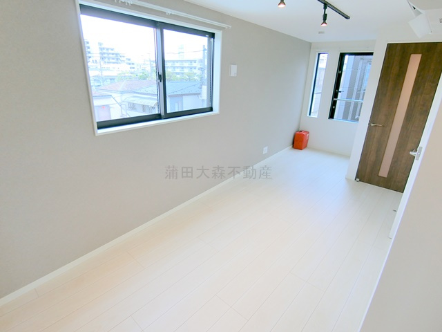 address HONHANEDA(アドレスホンハネダの居間・リビング