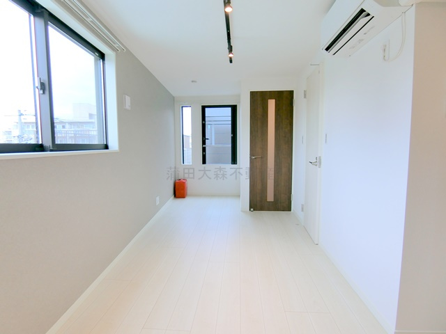 address HONHANEDA(アドレスホンハネダの居間・リビング
