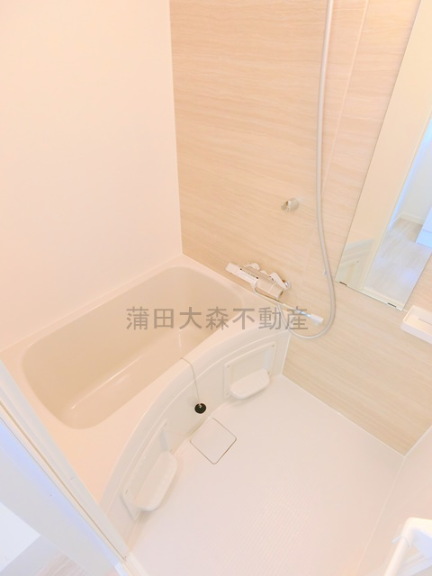 address HONHANEDA(アドレスホンハネダの浴室