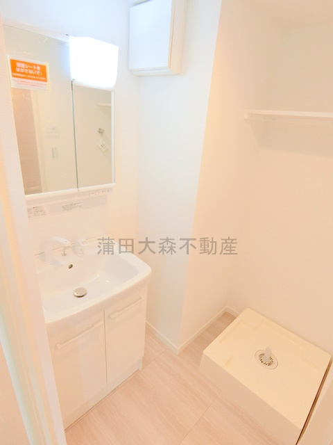 address HONHANEDA(アドレスホンハネダの洗面所|洗面脱衣所　独立洗面台　洗濯機置き場