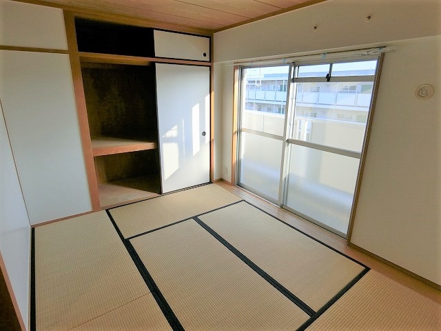 ビレッジハウス郷地9号棟の寝室