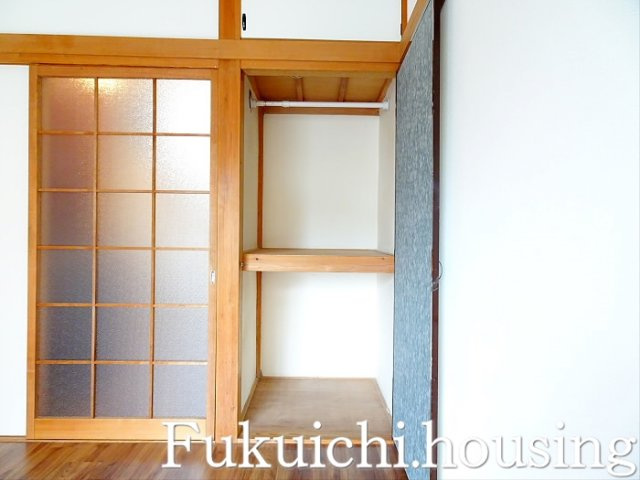 ハイフラット赤堤の収納