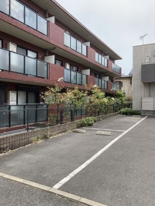 伊藤ハイツの駐車場