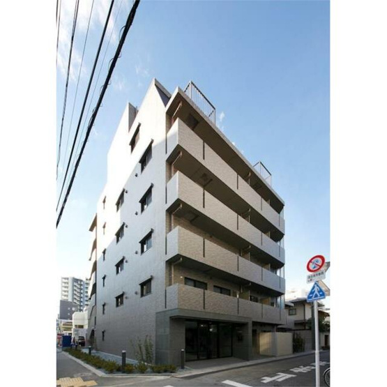 【外観】 | ルーブル中野坂上伍番館 | 鉄筋コンクリート造のがっちりとした建物。
