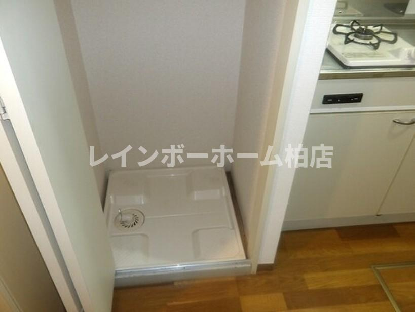 特典：仲介手数料が50％OFFです‼の設備|室内洗濯機置き場です