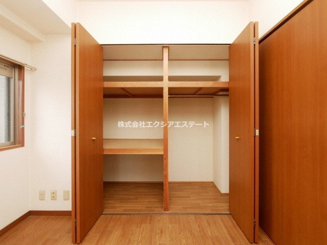 ピュアファースト花園の収納