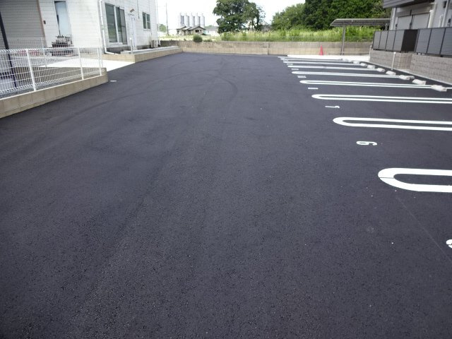 リッツ・ヴィラの駐車場