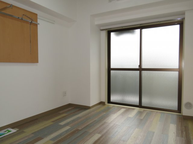 ウィンサムハイツの洋室|同間取物件