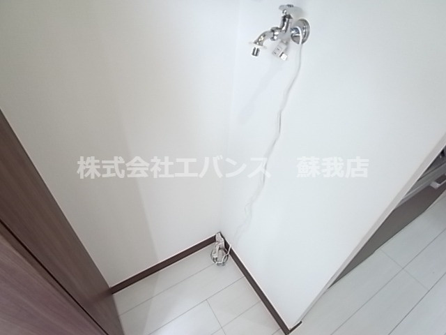 【洗面所】 | コモド浜野 | 明るい洗面所です