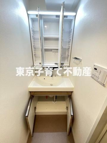 カージェ文京千石の洗面所