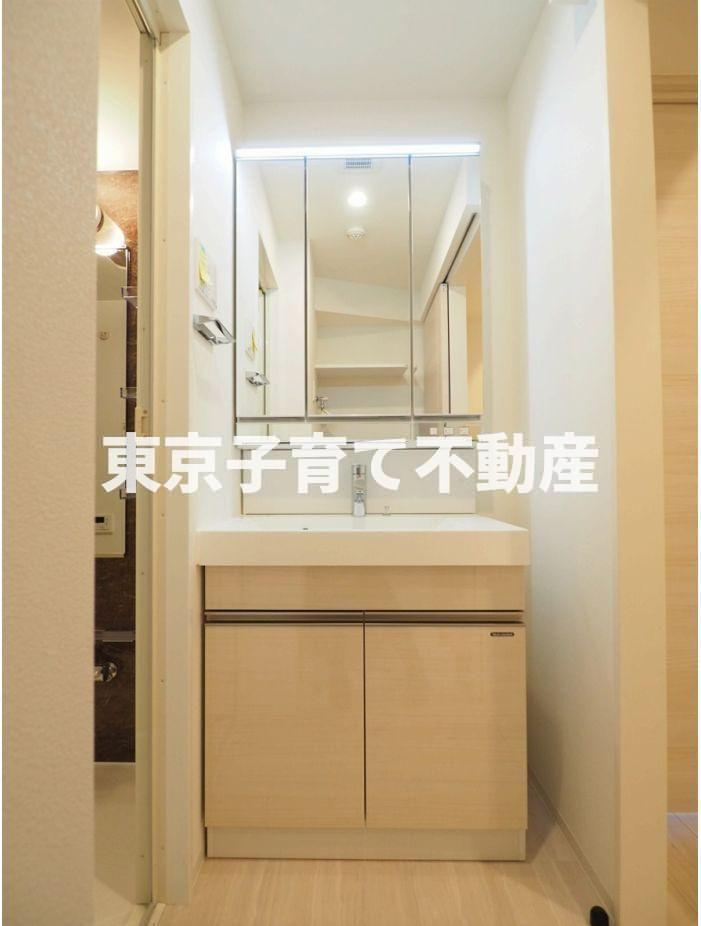 カージェ文京千石の洗面所
