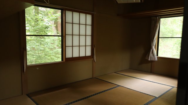 平　中綱湖別荘の和室