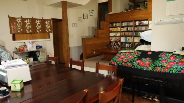 平　中綱湖別荘の内装