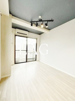 【居間・リビング】 | プランドール | 洋室のお部屋です。
