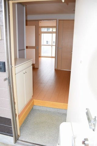 メゾンみさき　　刈谷市近郊の賃貸はクラスホーム刈谷店の玄関|玄関です