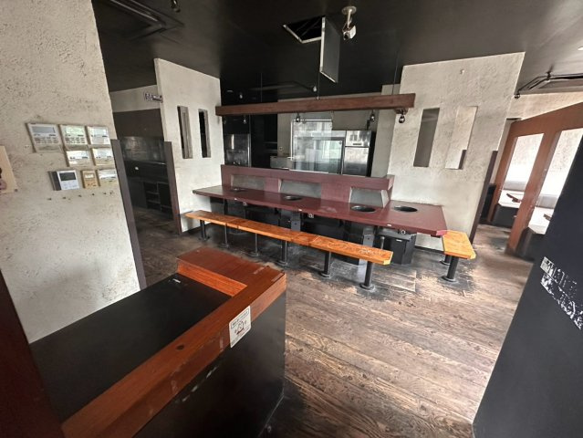 坂戸市伊豆の山町3-3店舗の内装