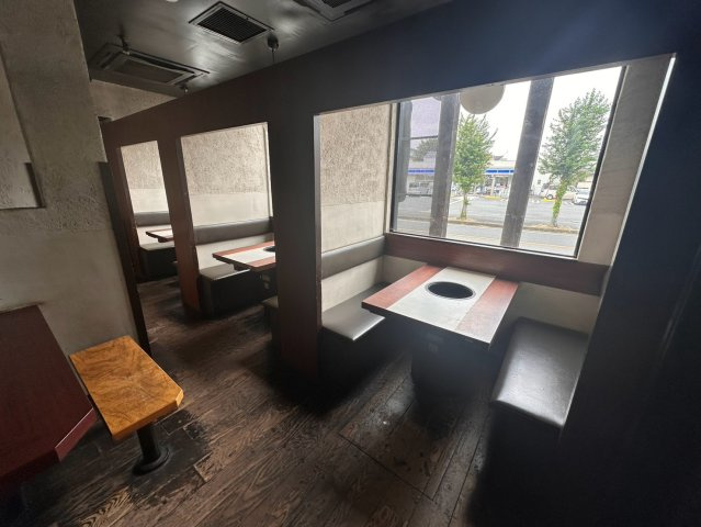 坂戸市伊豆の山町3-3店舗の内装
