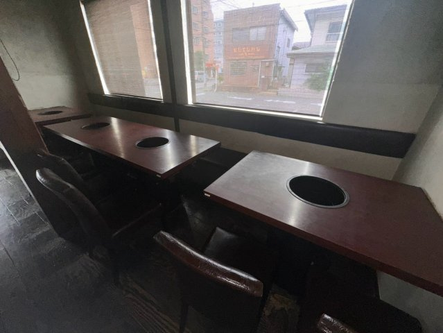 坂戸市伊豆の山町3-3店舗の内装