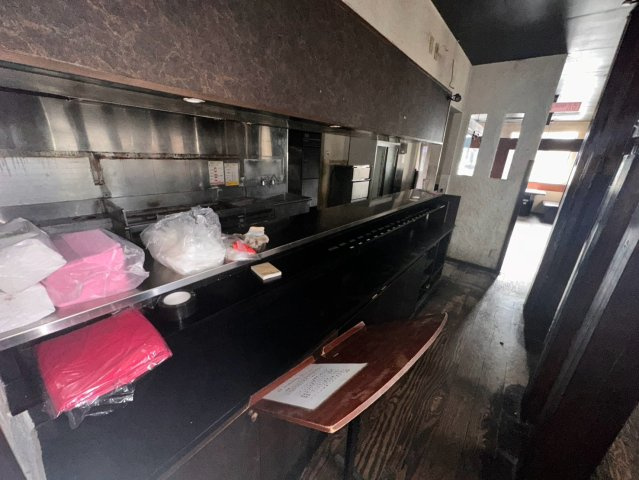 坂戸市伊豆の山町3-3店舗の内装