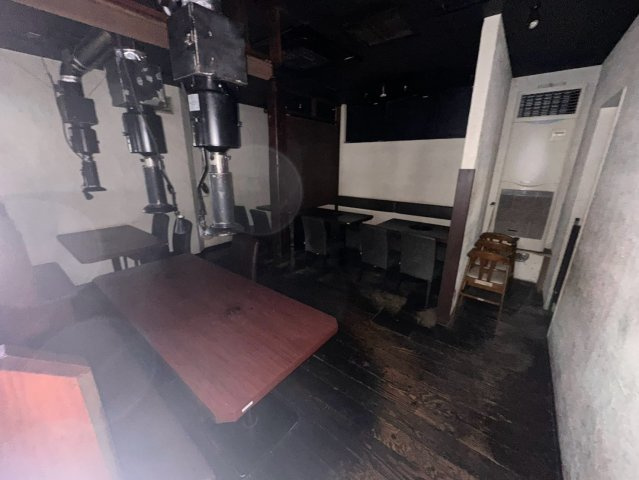 坂戸市伊豆の山町3-3店舗の内装