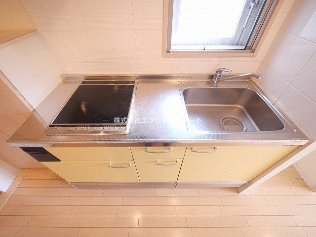 エス・キュート上本町イーストのキッチン