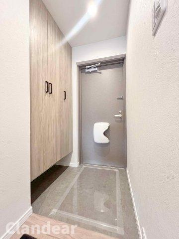 ワコーレ松戸の玄関|ドキドキの新生活も、安心してスタート。ぴったりの住まいを見つけませんか？クランディアが一緒に住まい選びをサポートします‼　まずは、お気軽にお問合せください　＃クランディア