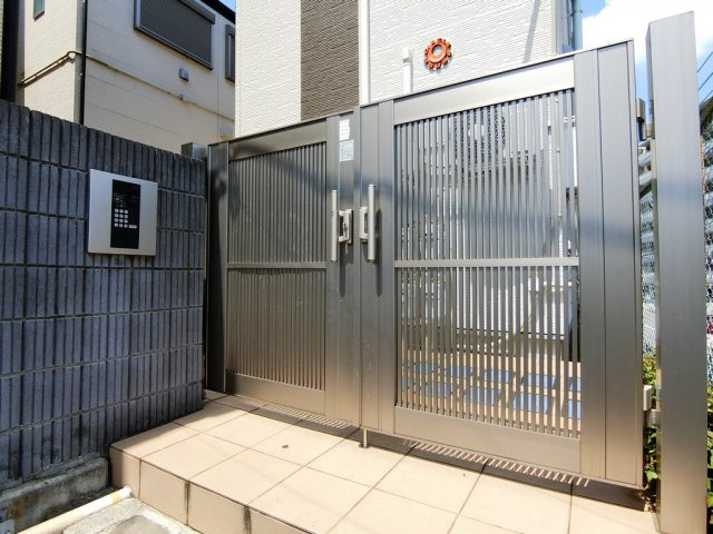 【エントランス】 | サークルハウス国分寺