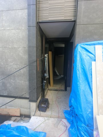 KISBIG市川のエントランス
