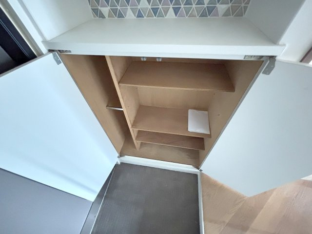 西中島東行マンションの収納