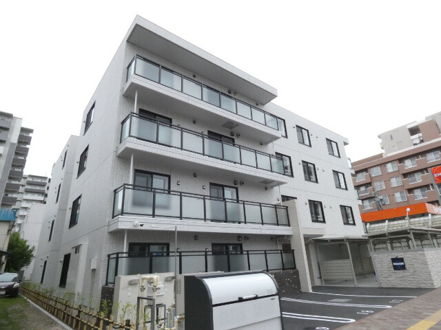 CRUISE PORT 24St.(クルーズ ポート 24ストリート)