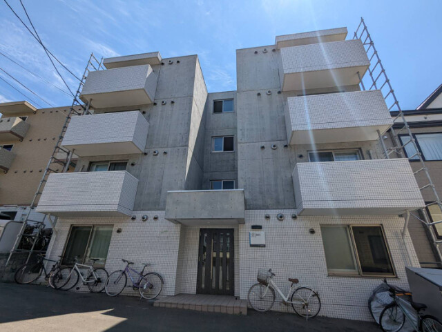 アール南郷１６