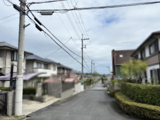 【前面道路含む現地写真】 | 大津市仰木の里2丁目15-4　中古戸建