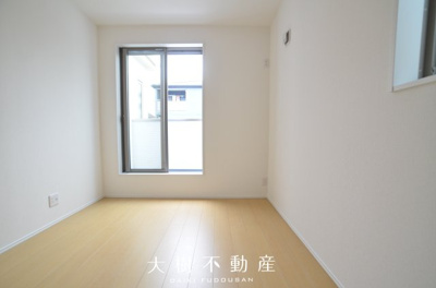 【洋室】 | 綾瀬市大上4丁目 新築戸建て 全1棟【仲介手数料無料】 | 2階　洋室3（5.1帖）