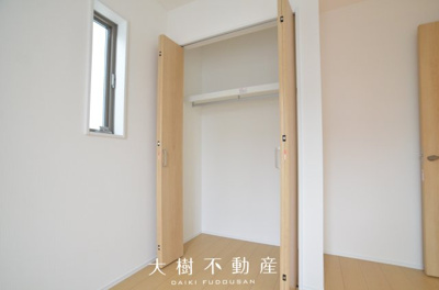【洋室】 | 綾瀬市大上4丁目 新築戸建て 全1棟【仲介手数料無料】 | 2階　洋室3（5.1帖）クローゼット