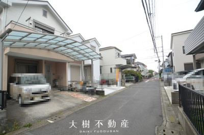 【前面道路含む現地写真】 | 綾瀬市大上4丁目 新築戸建て 全1棟【仲介手数料無料】