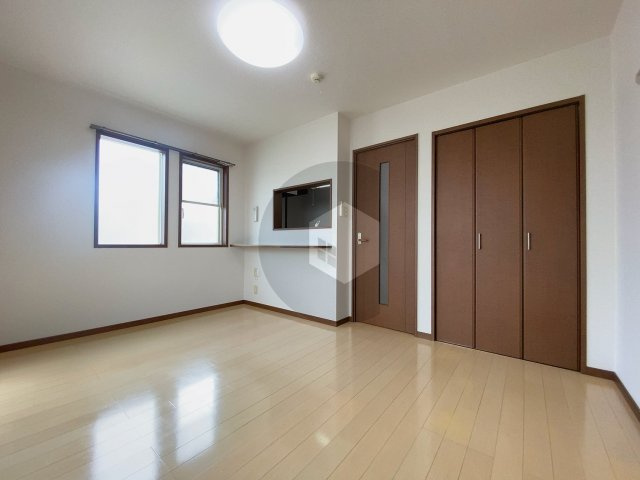フジパレスフォンターナ1番館の居間・リビング