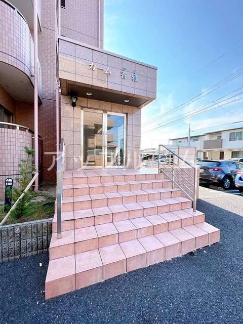 カーム香雅のエントランス