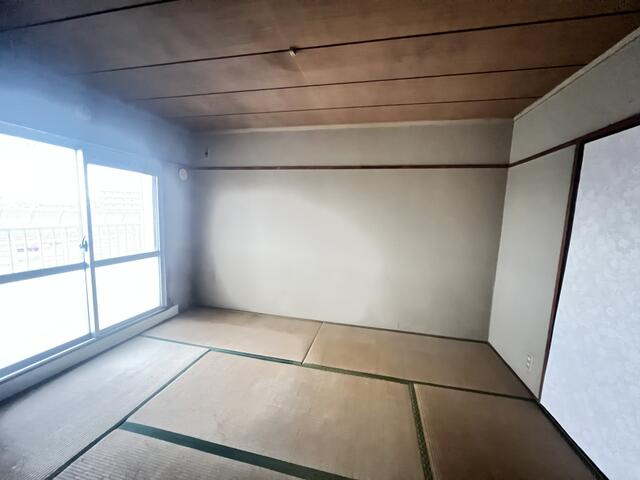ウェルフェアグリーン原木４号棟の和室