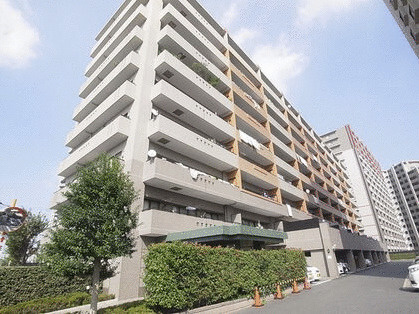 クレストフォルム浦安弐番館の外観