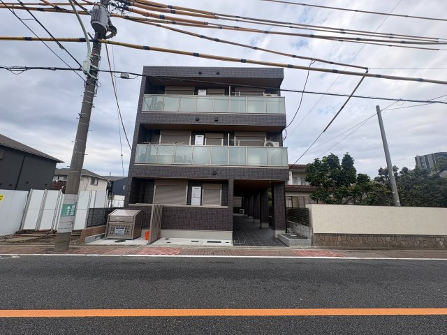 府中市若松町１丁目のアパート