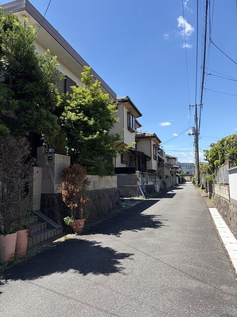 柏市加賀１丁目の売地の周辺|前面道路