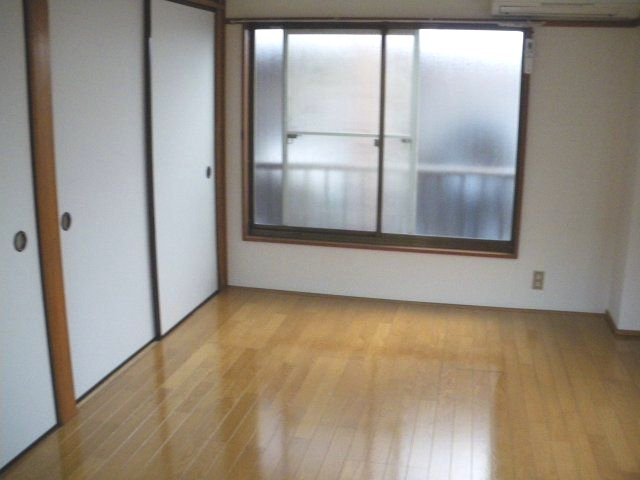 ハイツ旭の内装