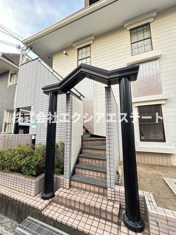 アイリス野崎のエントランス