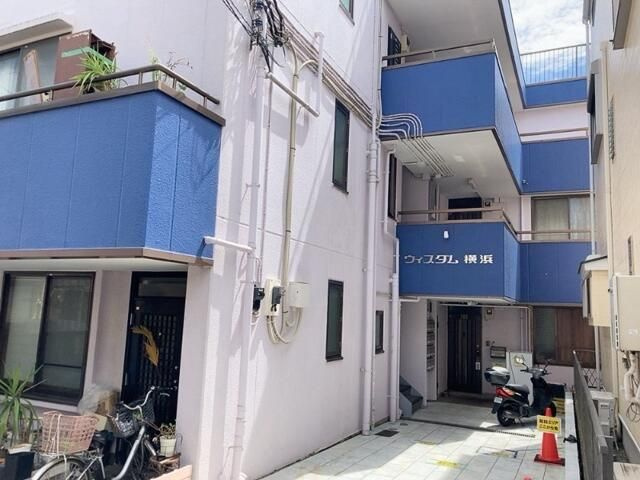 ウィスダム横浜の外観