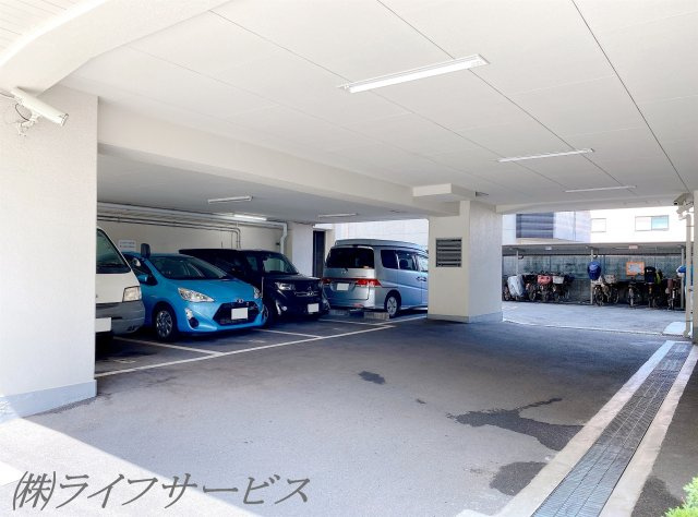 【駐車場】 | GSハイム新大阪 | 駐車場