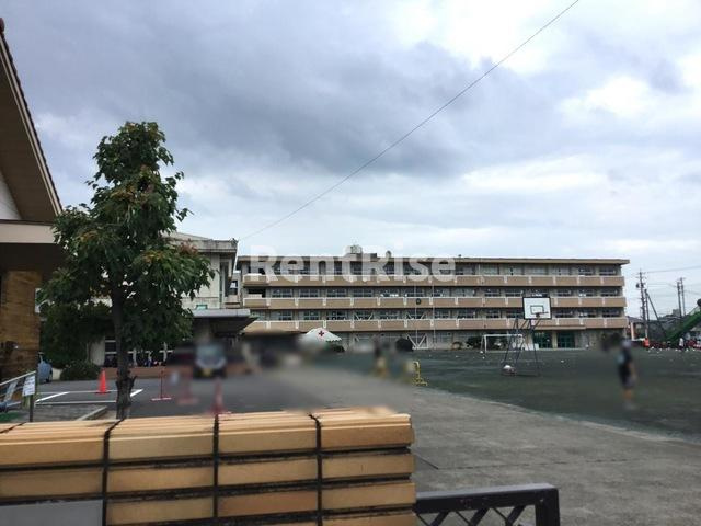 一宮市小信中島字二ツ屋のアパートの寝室|小信中島小学校 0.6km