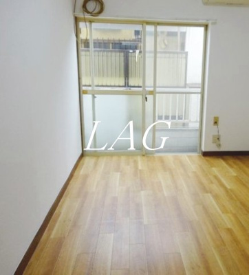 【居間・リビング】 | エルハイム | 洋室のお部屋です。